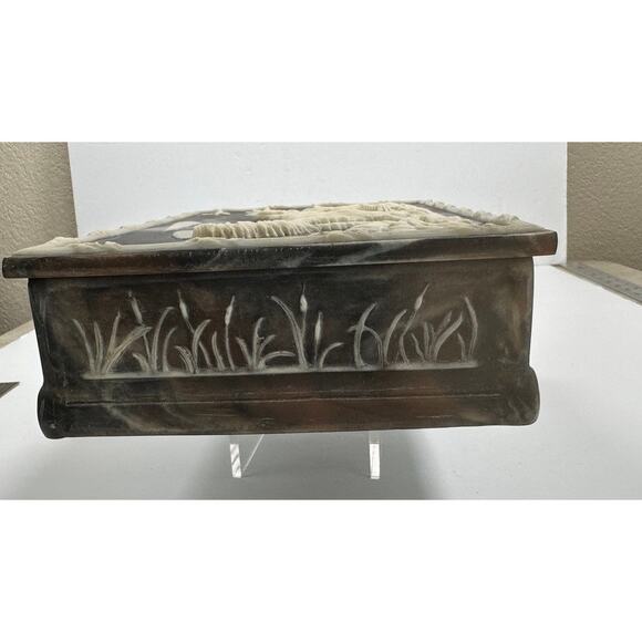 Vintage Incolay Stone Jewelry Box Hunting Dog Scene Pointer - Picture 8 of 16